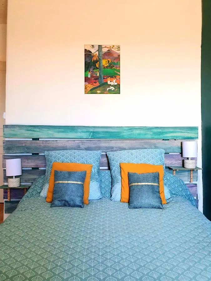 Gite L'Echappee Belle Castelnau-Pégayrols Ferienhaus