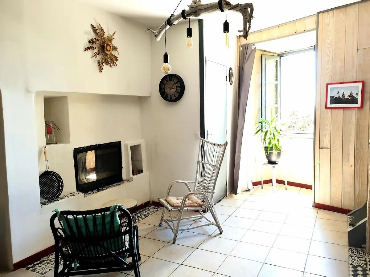Gite L'Echappee Belle Castelnau-Pégayrols 0*,